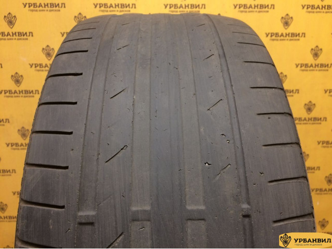 Kumho Ecsta PS71 245/45 R18 100Y