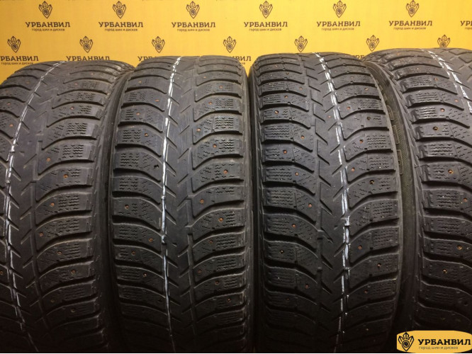 Bridgestone Ice Cruiser 5000 195/60 R15 88T