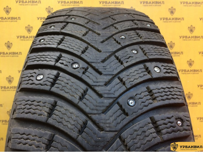 Michelin X-Ice North XIN2 235/65 R17 108T