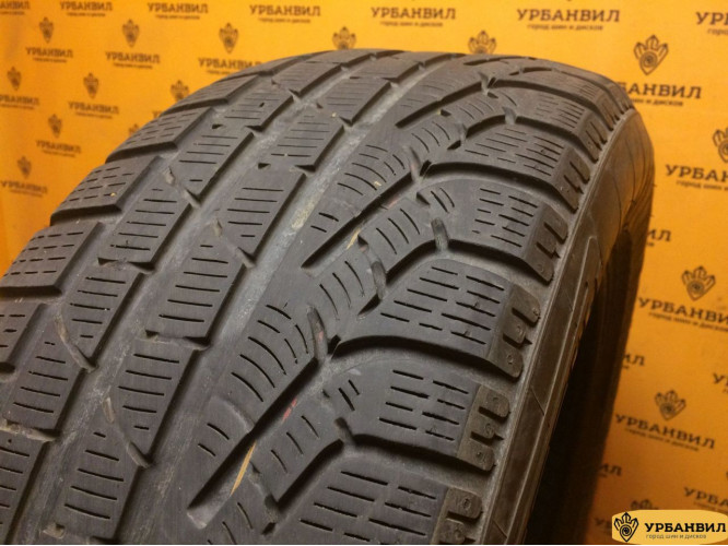 Pirelli Winter Sottozero 210 Serie II 235/55 R17