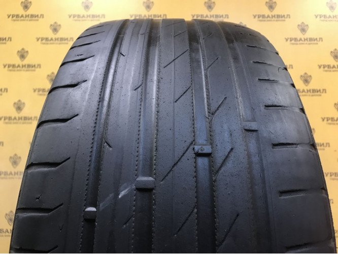 Nokian Tyres Hakka Black 225/45 R19 96W