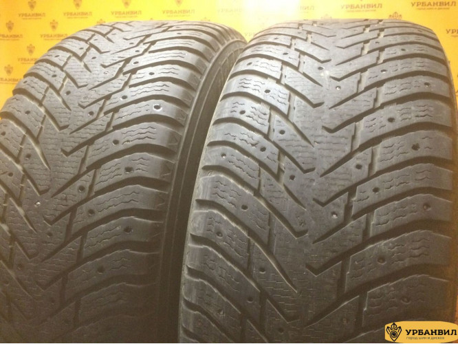 Nokian Tyres Hakkapeliitta 8 SUV 285/60 R18 116T