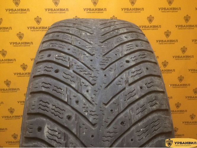 Nokian Tyres Hakkapeliitta 8 225/55 R17 101T