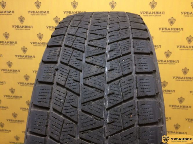 Bridgestone Blizzak DM-V1 225/65 R17 102R