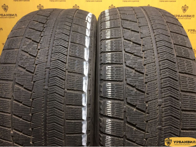 Bridgestone Blizzak VRX 215/50 R17 91S