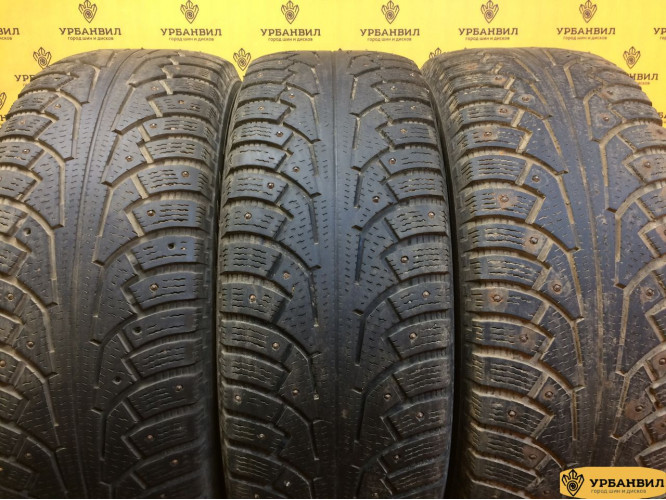 Nokian Tyres Hakkapeliitta 5 SUV 245/65 R17 111T