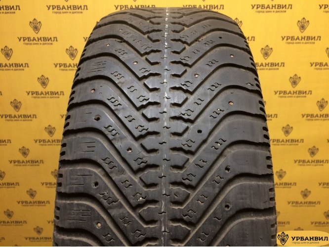 Goodyear UltraGrip 500 205/60 R16 92T