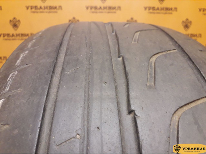 Bridgestone Potenza RE001 Adrenalin 215/55 R17 94w