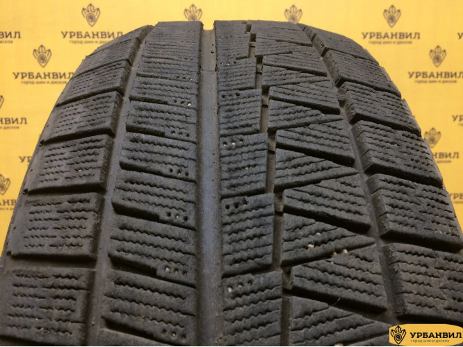 Bridgestone Blizzak Revo GZ 225/45 R18 91Q