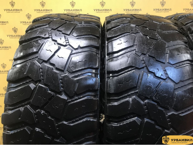 Cooper Discoverer STT Pro 265/70 R17LT 121/118Q