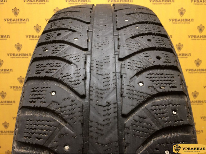 Bridgestone Ice Cruiser 7000 235/65 R17 108T