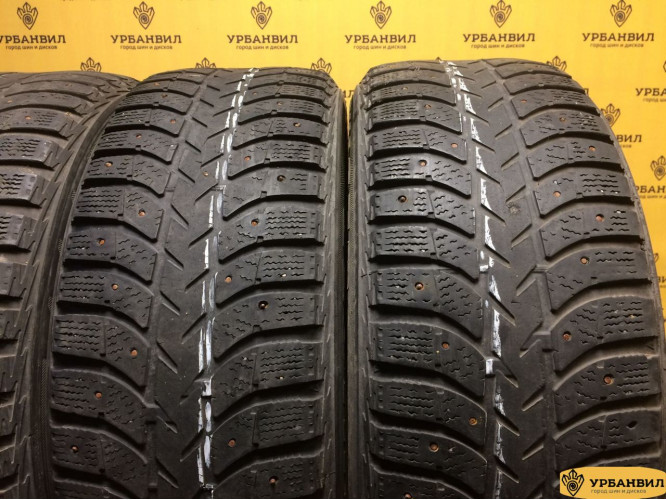 Bridgestone Ice Cruiser 5000 195/60 R15 88T