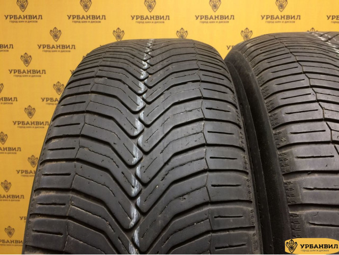 Michelin CrossClimate SUV 235/65 R17 104V