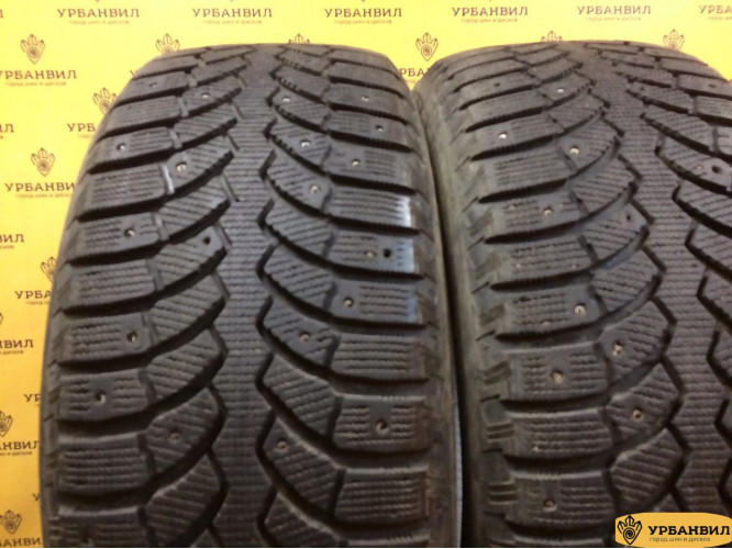 Bridgestone Blizzak Spike-01 235/55 R17 103T