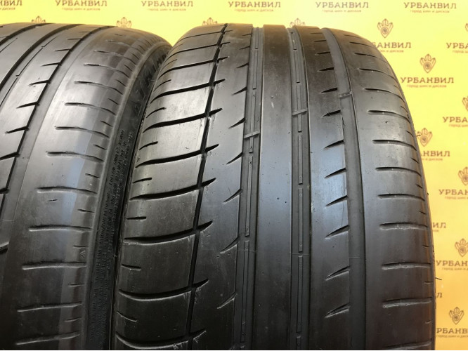 Triangle Sportex TSH11 225/35 R20 90Y