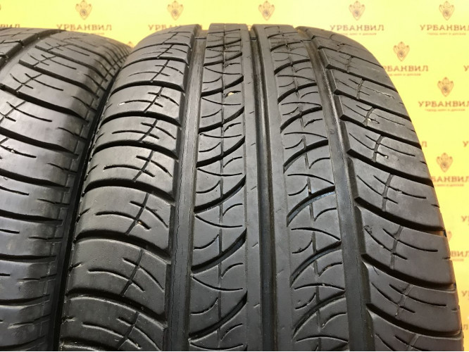 Cooper CS4 Touring 235/55 R17 99T