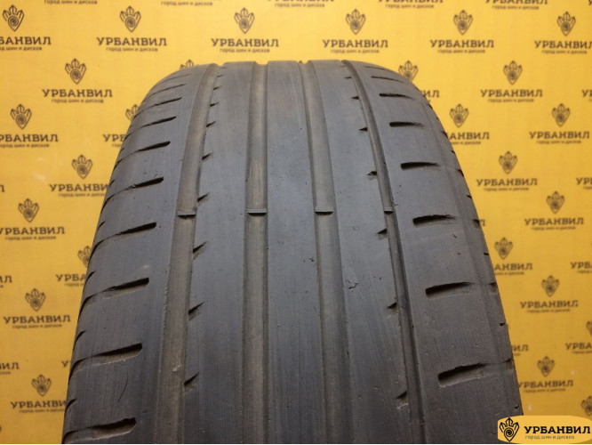 GT Radial Champiro HPY 235/55 R19