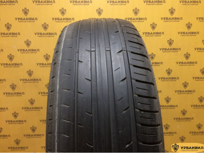 Dunlop SP Sport FM800 215/65 R16 98H