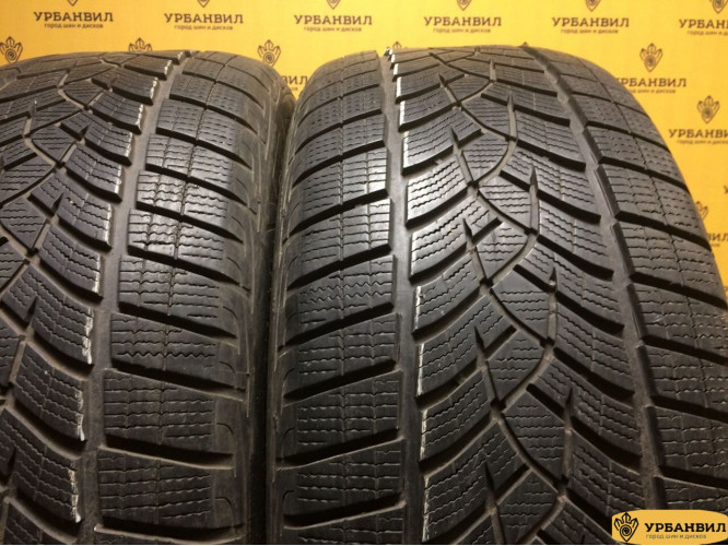 Goodyear UltraGrip Performance 255/55 R18 109V