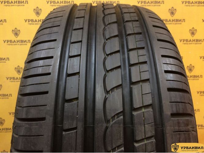 Pirelli P Zero Rosso 225/45 R17