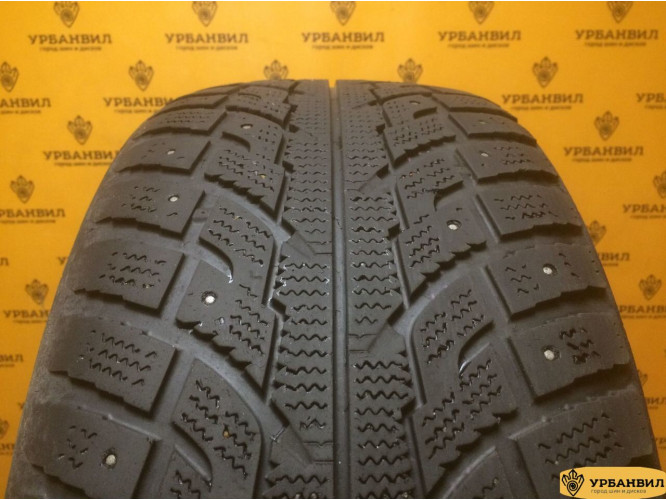 Kumho I'Zen RV Stud KC16 235/55 R17 108T