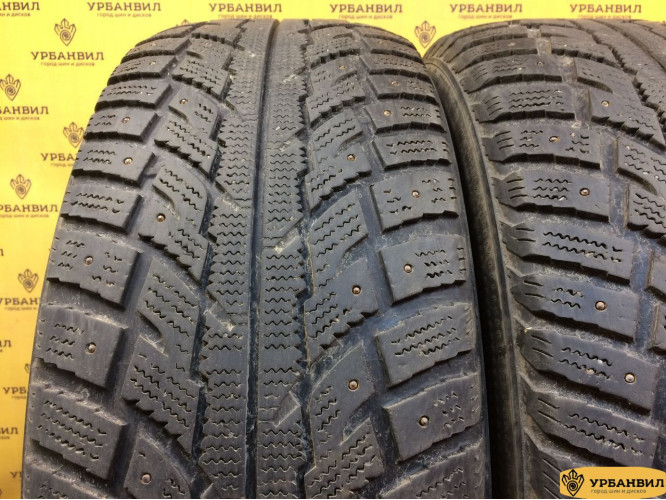 Marshal I'Zen RV Stud KC16 275/65 R17 115T