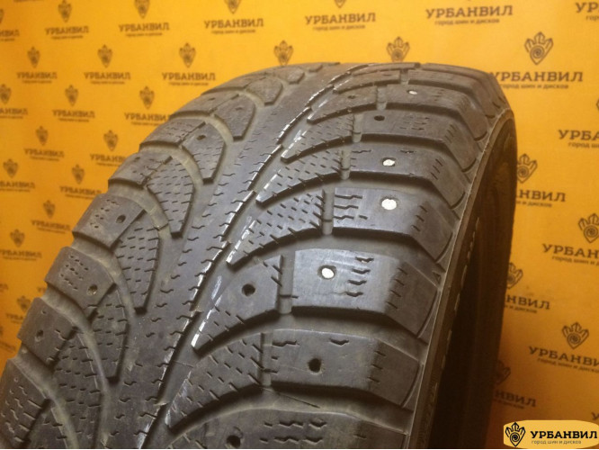 GT Radial Champiro IcePro 215/60 R16 95T